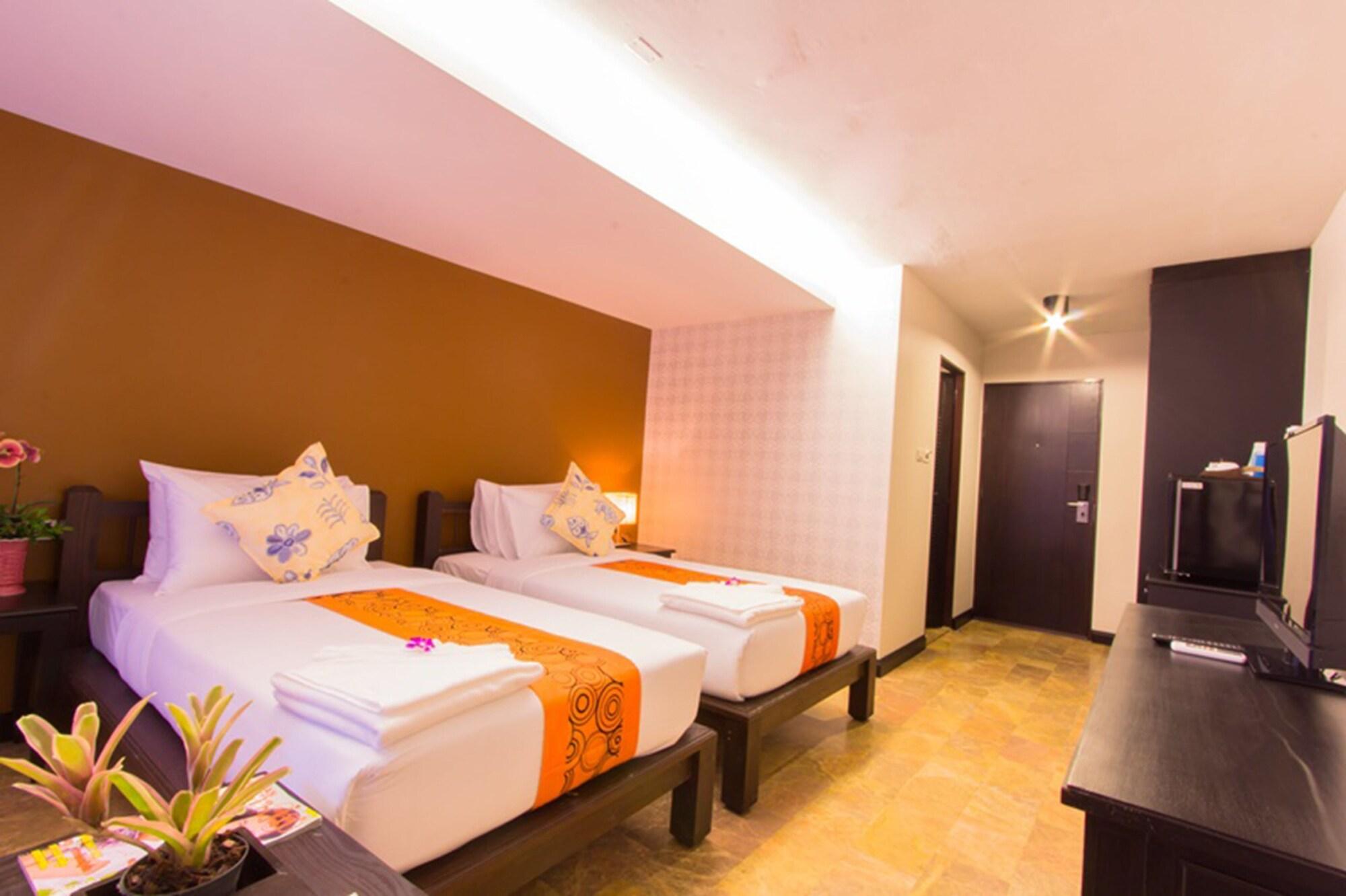 All Together Suite Hotel Bangkok Exterior foto